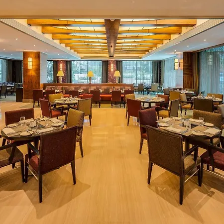 Divan Hotel